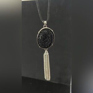 Elegant Black and Silver Oval Pendant Necklace